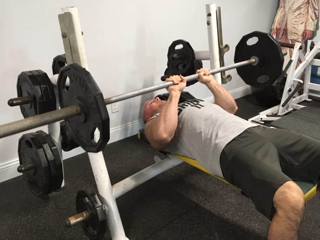 Close Grip Bench Press - mass developer for triceps